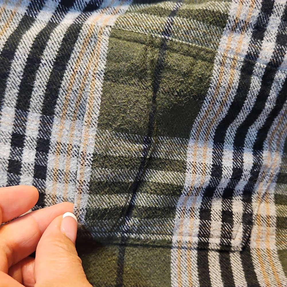 Rails Women's L Flannel Button Down Shirt Olive Green Plaid Long Sleeve LaRGE - Picture 3 of 11